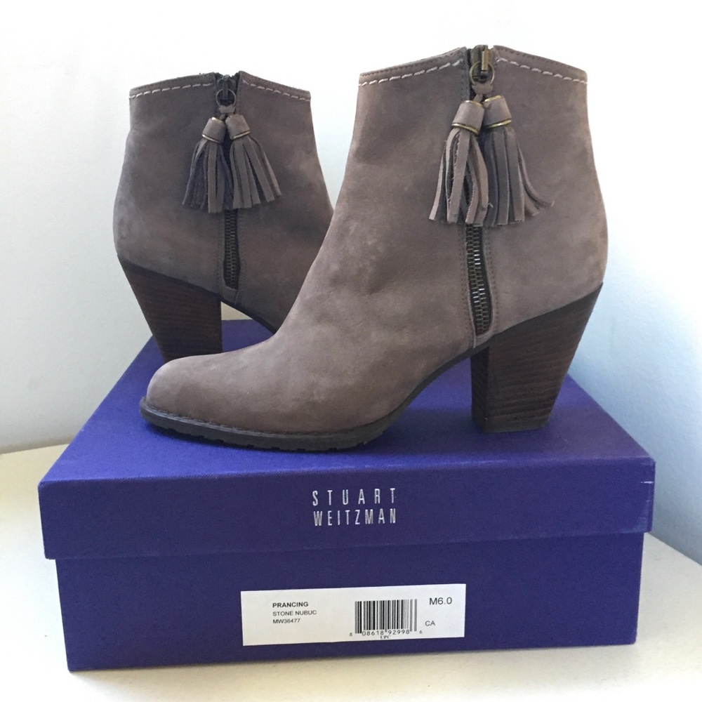 Stuart Weitzman Prancing Ankle Booties sz 6